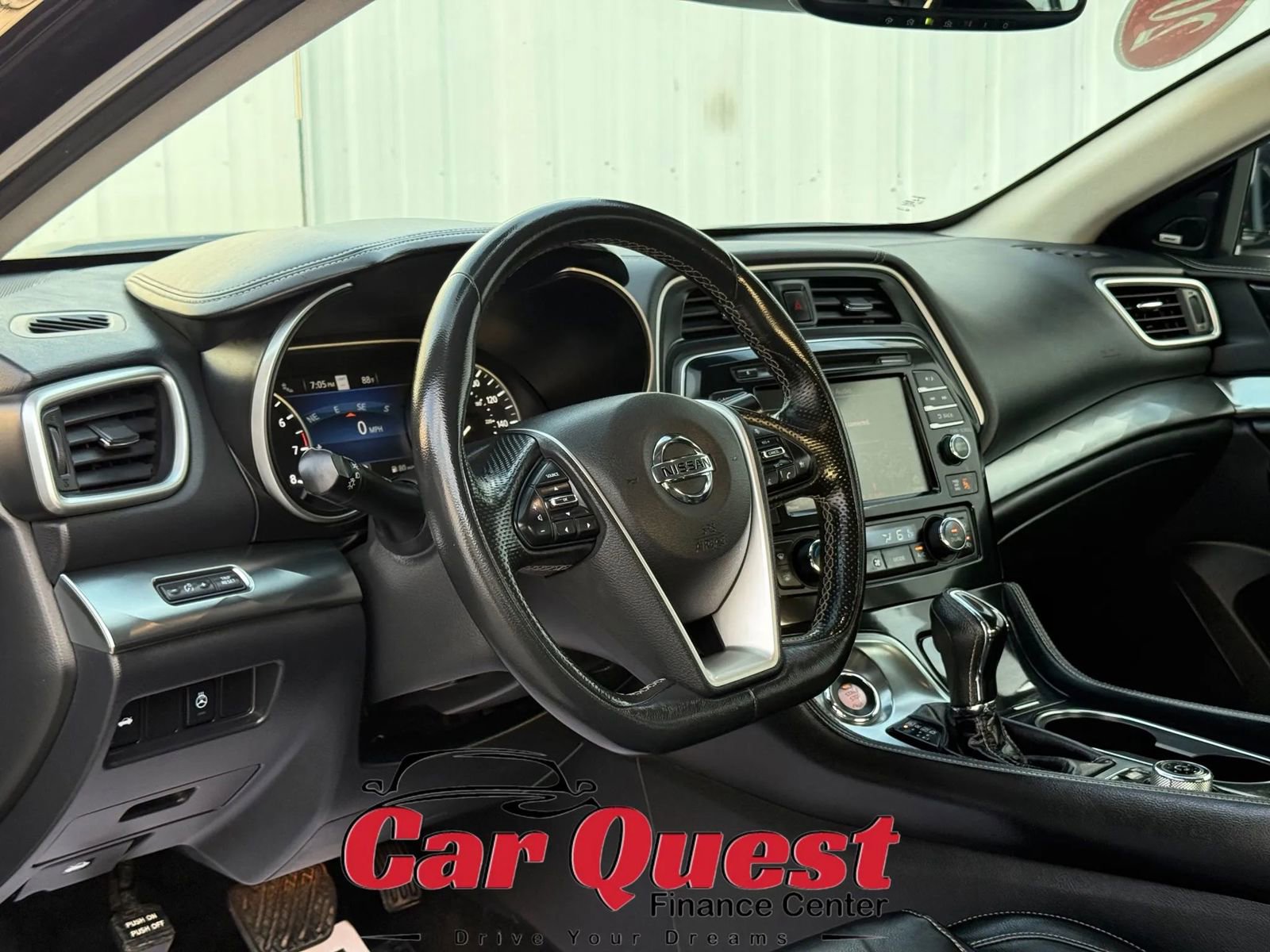 Used 2020 Nissan Maxima 3.5 SL w/ Floor Mat Group FWD image 11