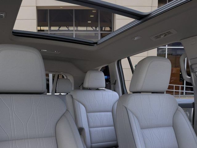 New 2026 Buick Enclave Avenir w/ Super Cruise Package AWD/4WD image 24