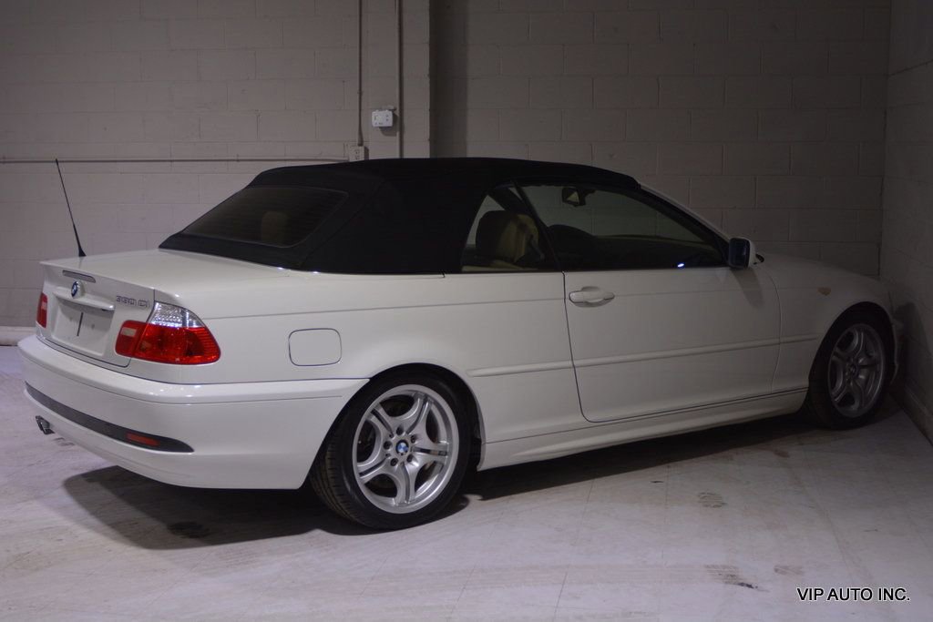 Used 2005 BMW 330Ci Convertible image 32