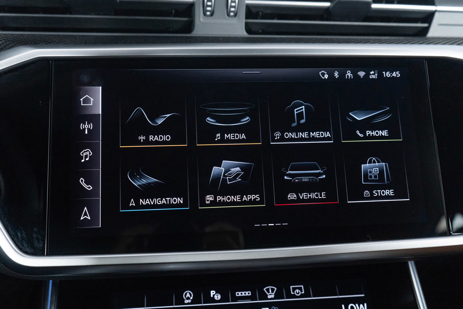 Used 2025 Audi RS 6 performance image 47