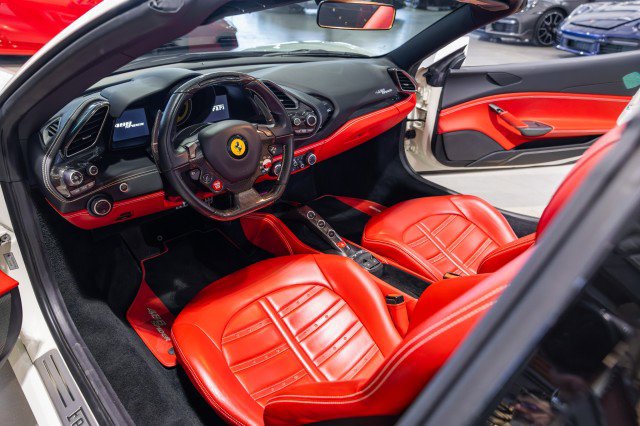 Used 2018 Ferrari 488 Spider image 26
