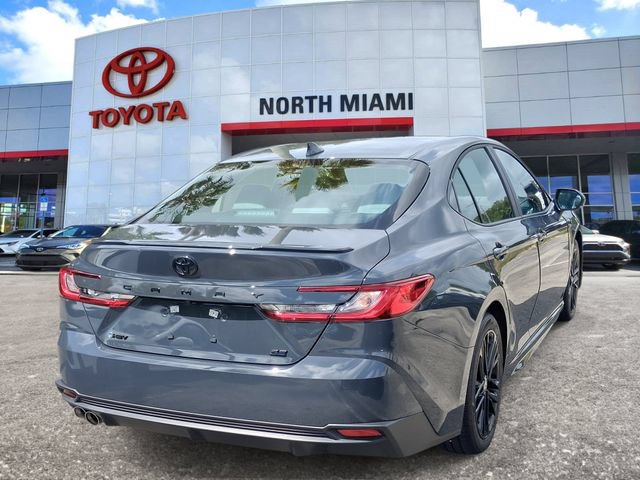 Used 2026 Toyota Camry SE FWD image 4