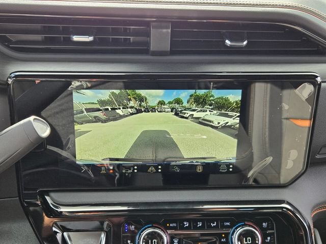 New 2026 GMC Sierra 2500 AT4 w/ AT4 Premium Plus Package AWD/4WD image 25