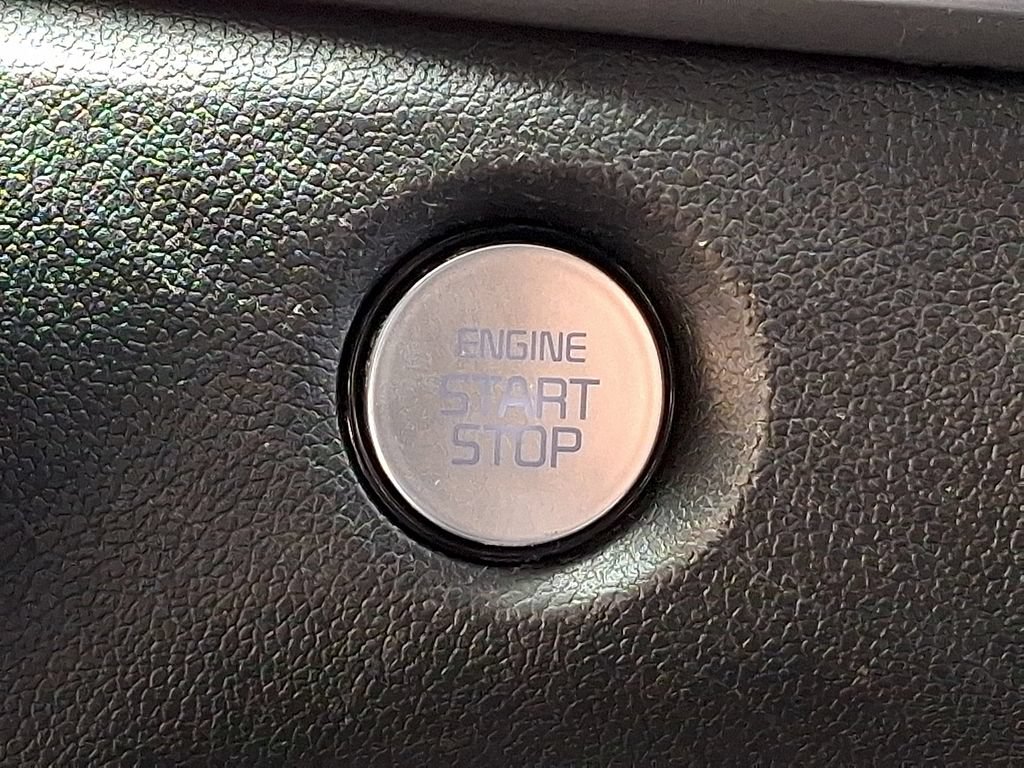 Used 2024 Kia Sorento S FWD image 23