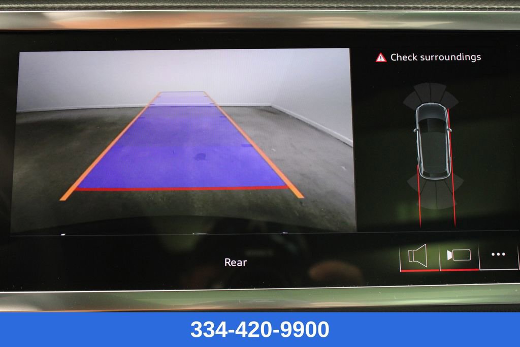 New 2025 Audi Q3 2.0T Premium image 13