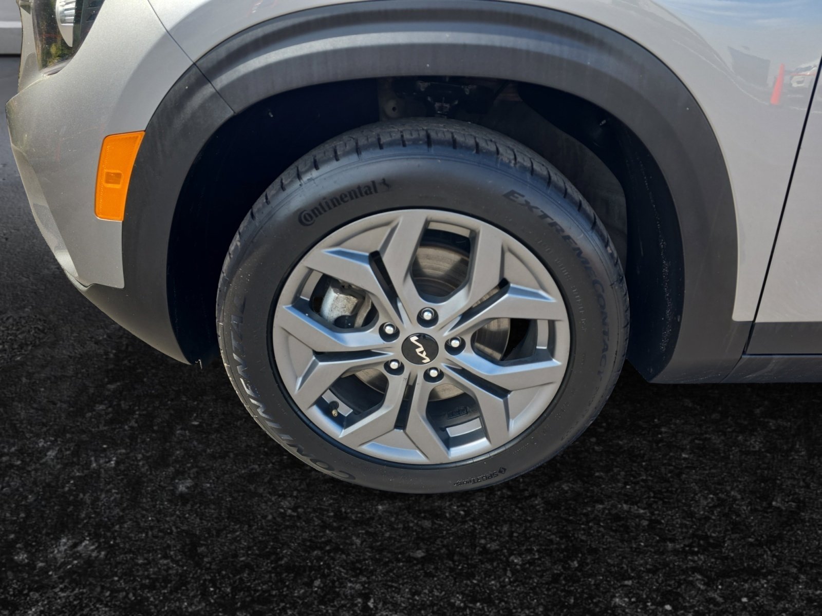 Used 2024 Kia Seltos LX image 9