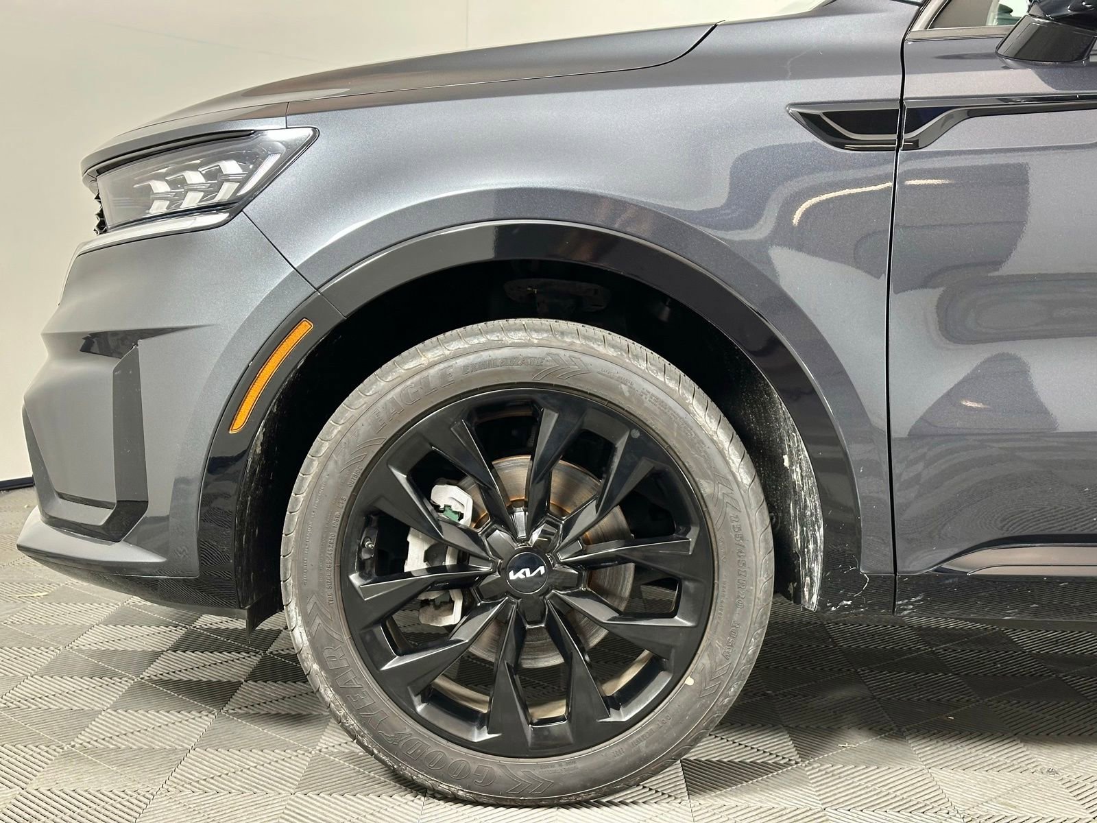 Used 2022 Kia Sorento SX AWD/4WD image 11