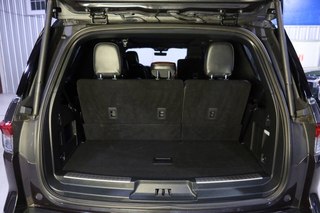 Used 2024 Lincoln Navigator Reserve AWD/4WD image 26