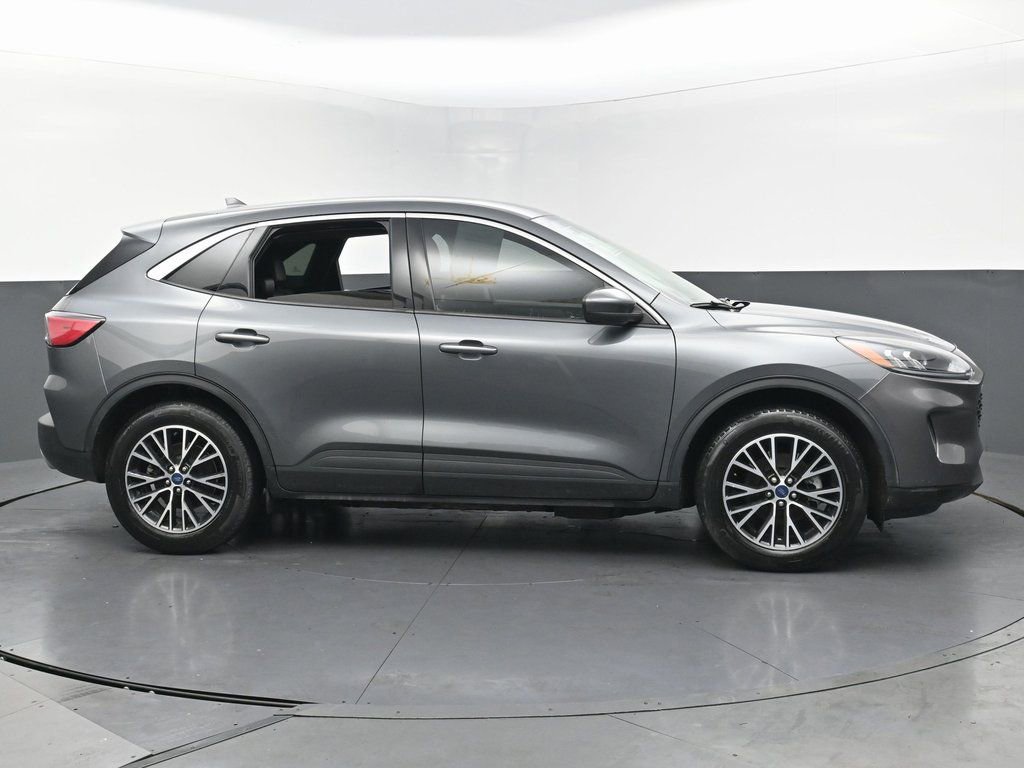 Used 2022 Ford Escape SEL w/ Technology Package image 6