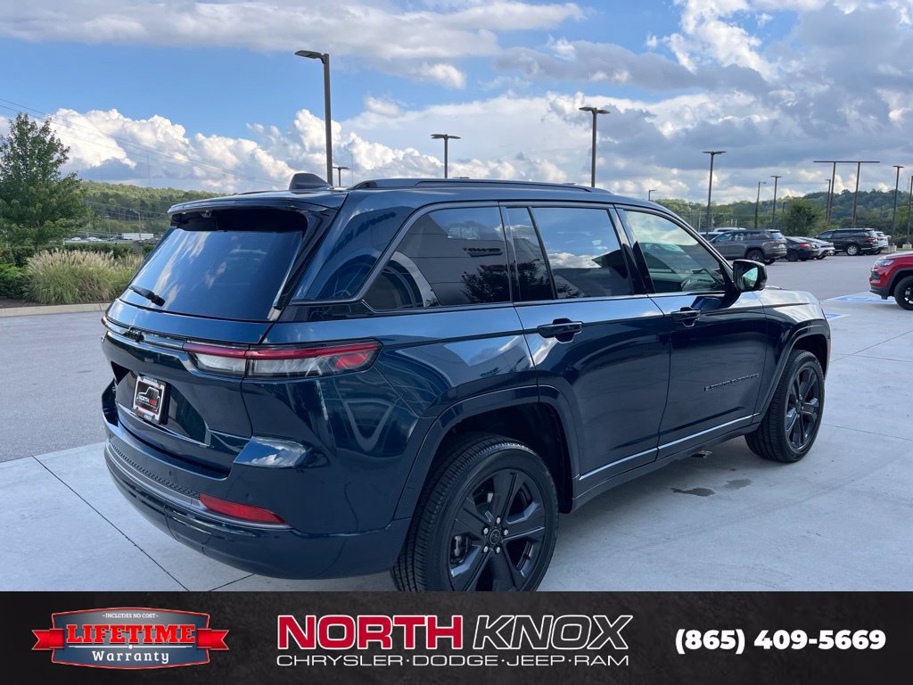 New 2027 Jeep Grand Cherokee Limited AWD/4WD image 21