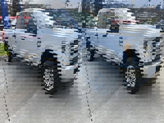 Used 2019 Ford F250 XLT w/ FX4 Off-Road Package image 14