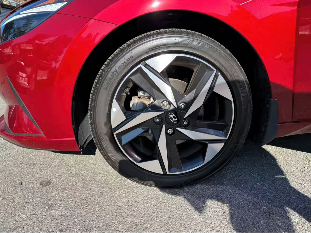 Used 2023 Hyundai Elantra SEL w/ Convenience Package image 23