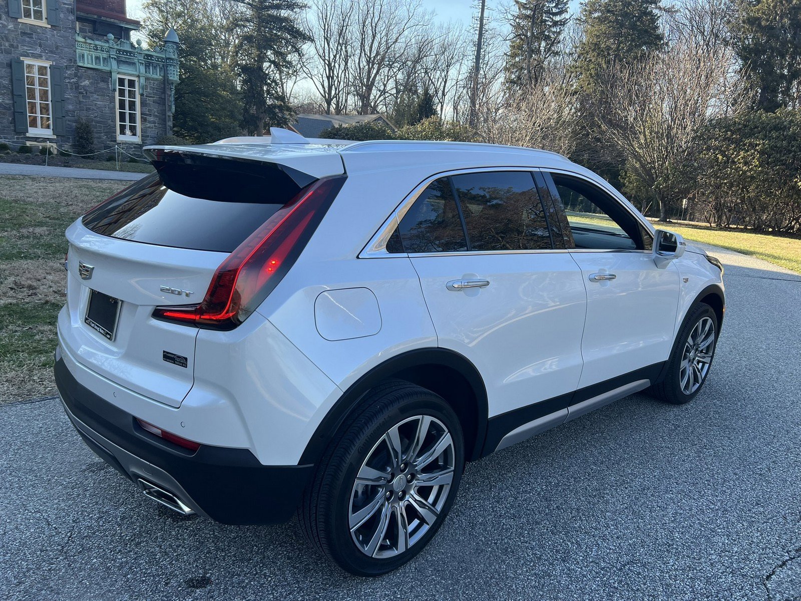 Used 2019 Cadillac XT4 Premium Luxury AWD/4WD image 10