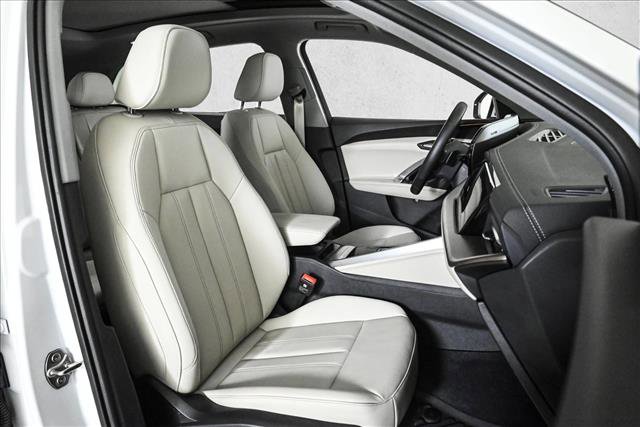 Certified 2025 Audi Q5 Premium w/ Convenience Package image 21