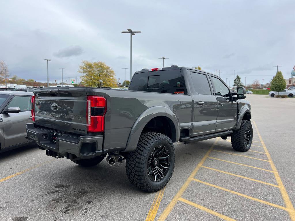 New 2026 Ford F250 Lariat w/ Black Appearance Package image 6