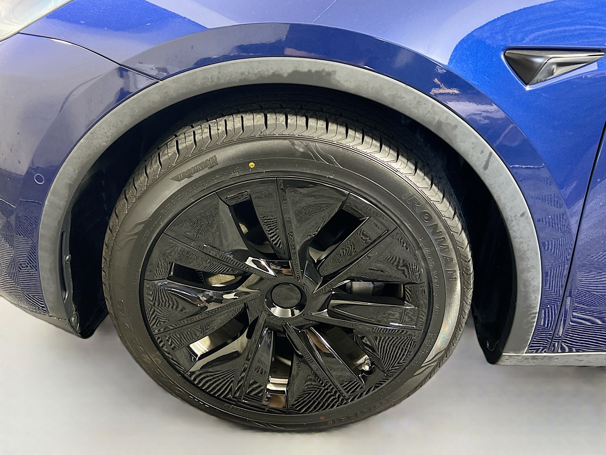 Used 2022 Tesla Model Y Long Range image 13