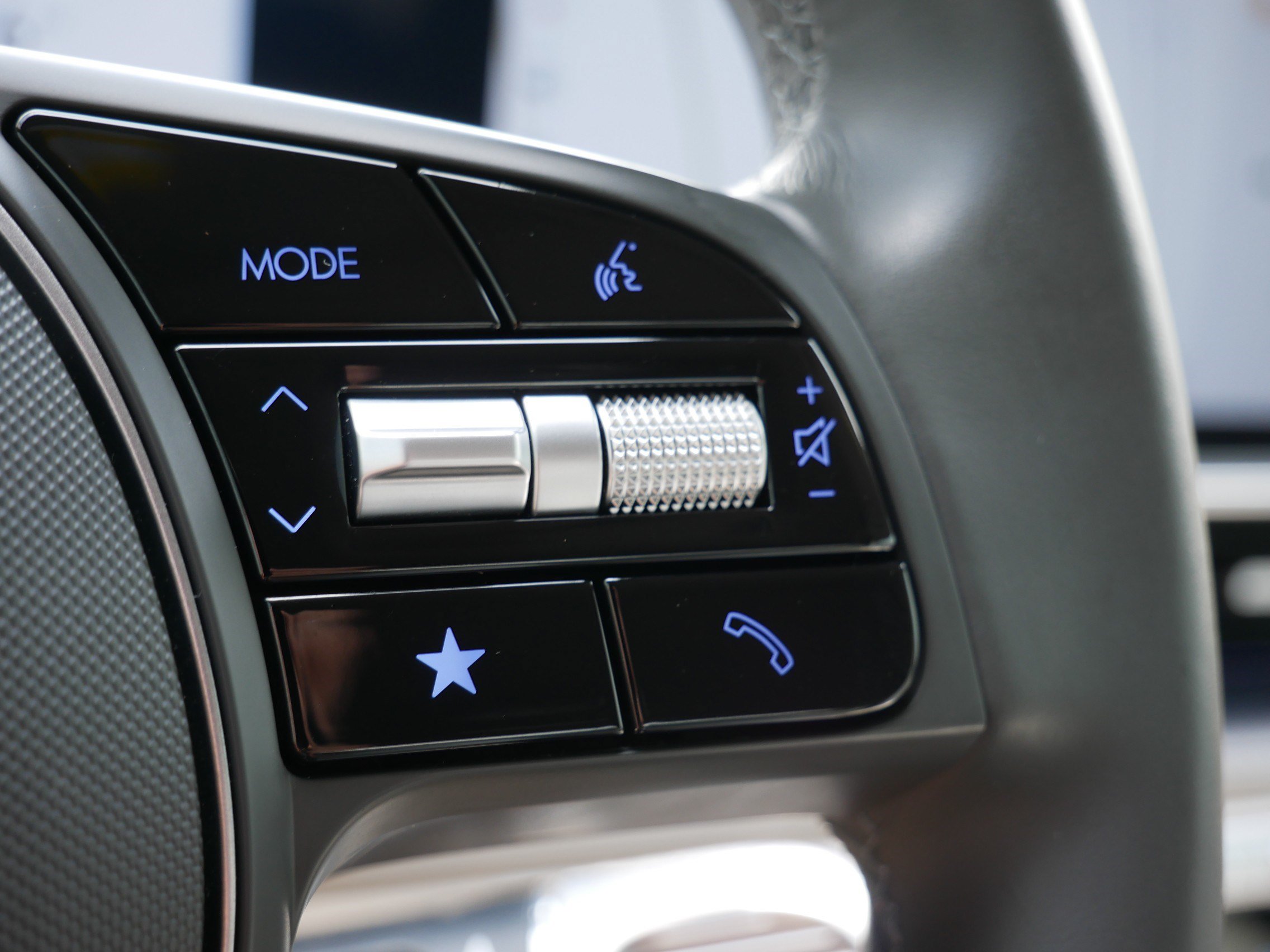 Certified 2023 Hyundai Ioniq 6 SEL RWD image 28