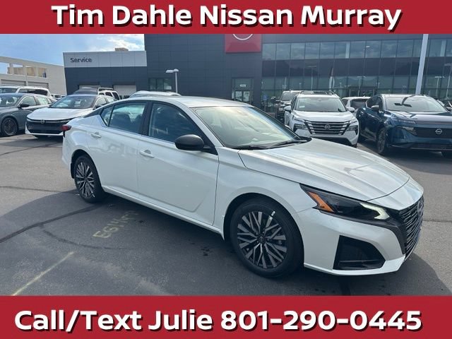 New 2026 Nissan Altima 2.5 SV AWD/4WD image 1