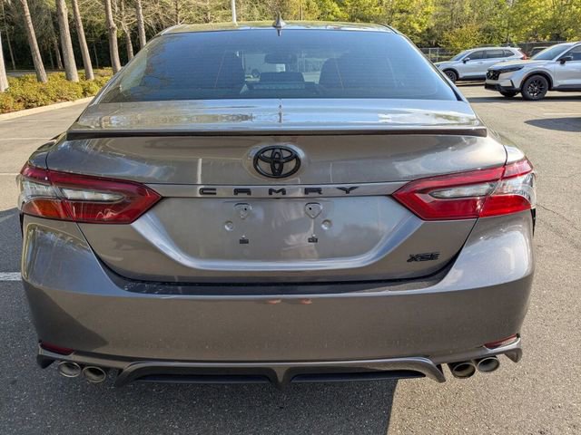 Used 2022 Toyota Camry XSE image 9