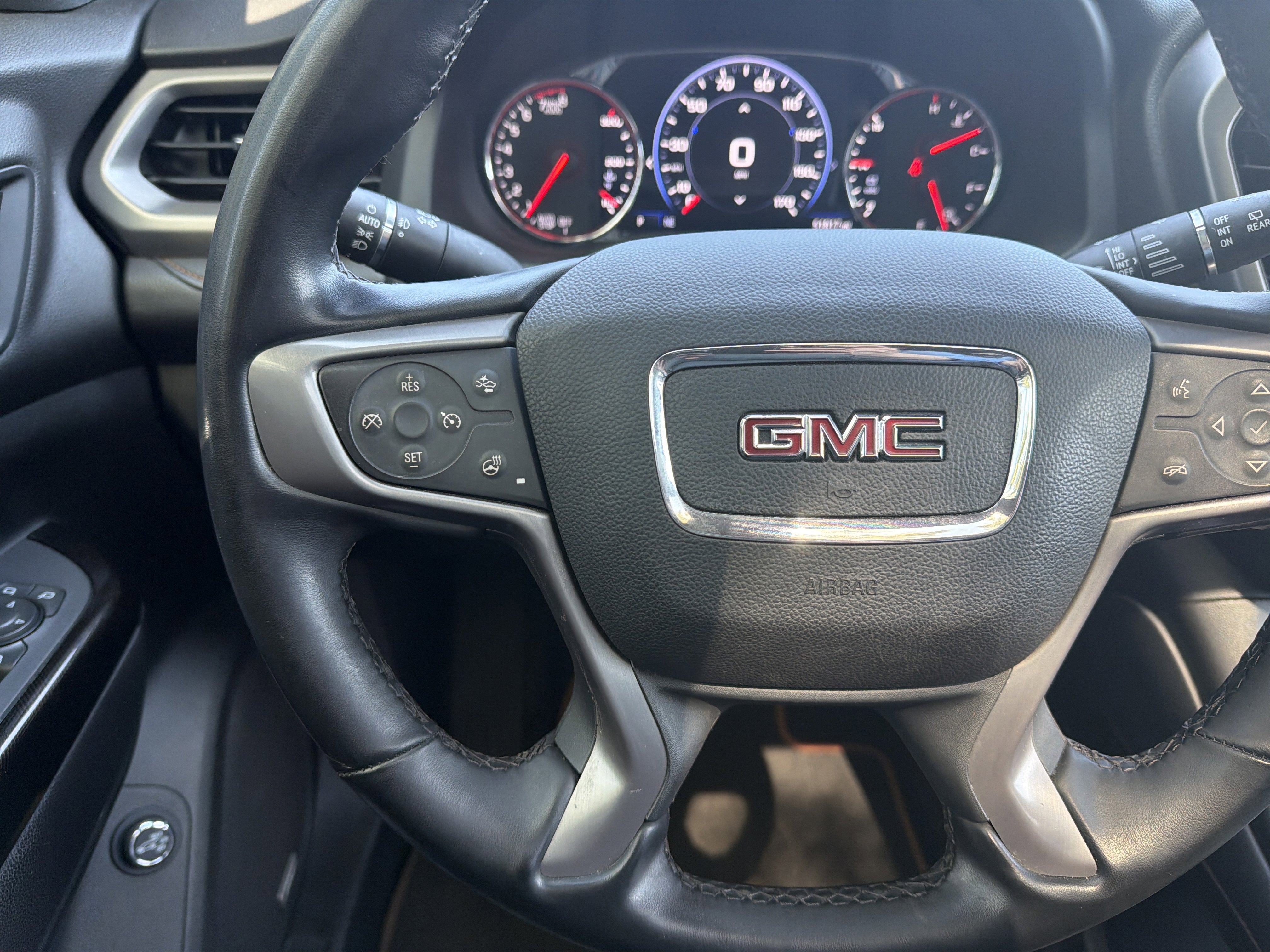 Used 2023 GMC Acadia AT4 w/ Technology Package AWD/4WD image 19