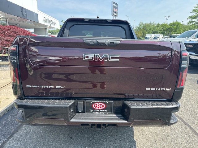 New 2025 GMC Sierra EV Denali image 6