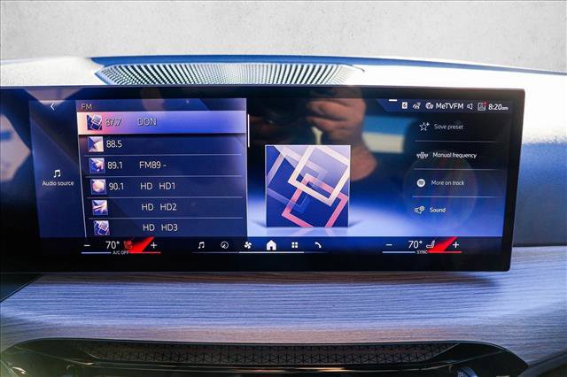 Certified 2025 BMW 430i xDrive Convertible w/ Convenience Package image 14