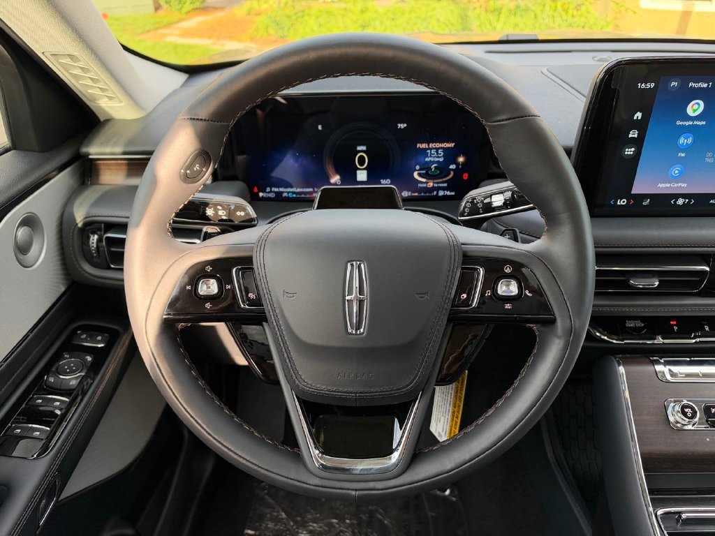 New 2027 Lincoln Aviator Reserve w/ Luxury Package AWD/4WD image 13