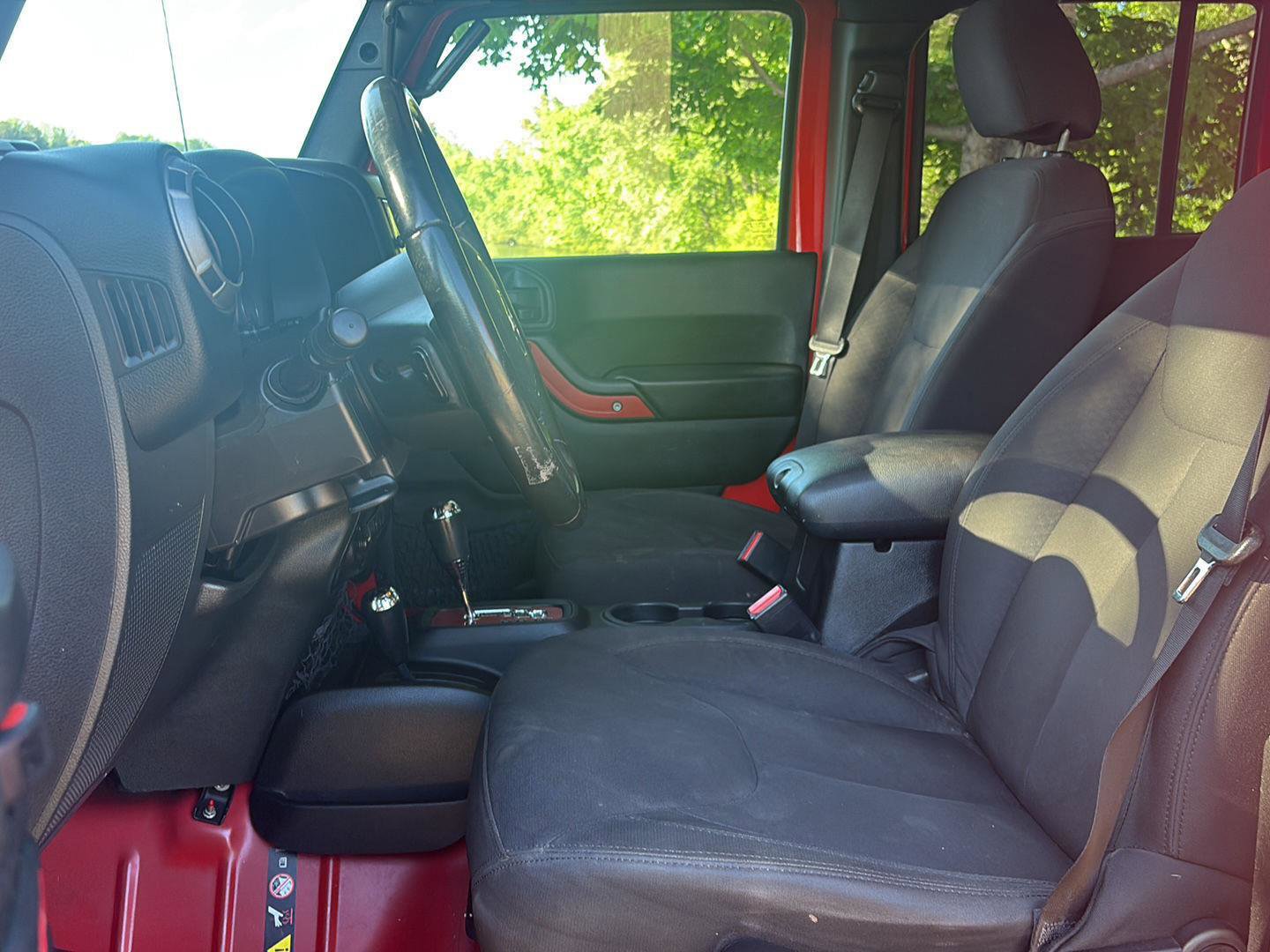 Used 2016 Jeep Wrangler Unlimited Sport w/ Quick Order Package 24S AWD/4WD image 15