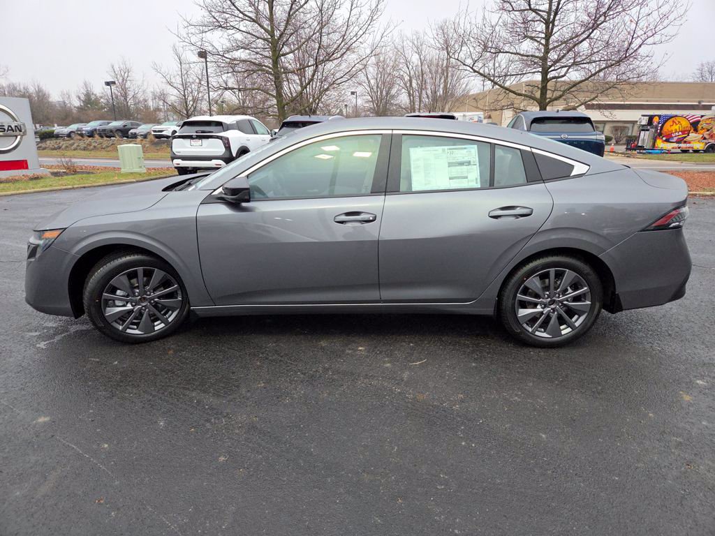 New 2026 Nissan Sentra SL w/ Floor Mat Package FWD image 5
