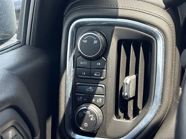 Used 2019 Chevrolet Silverado 1500 LT w/ All-Star Edition AWD/4WD image 17