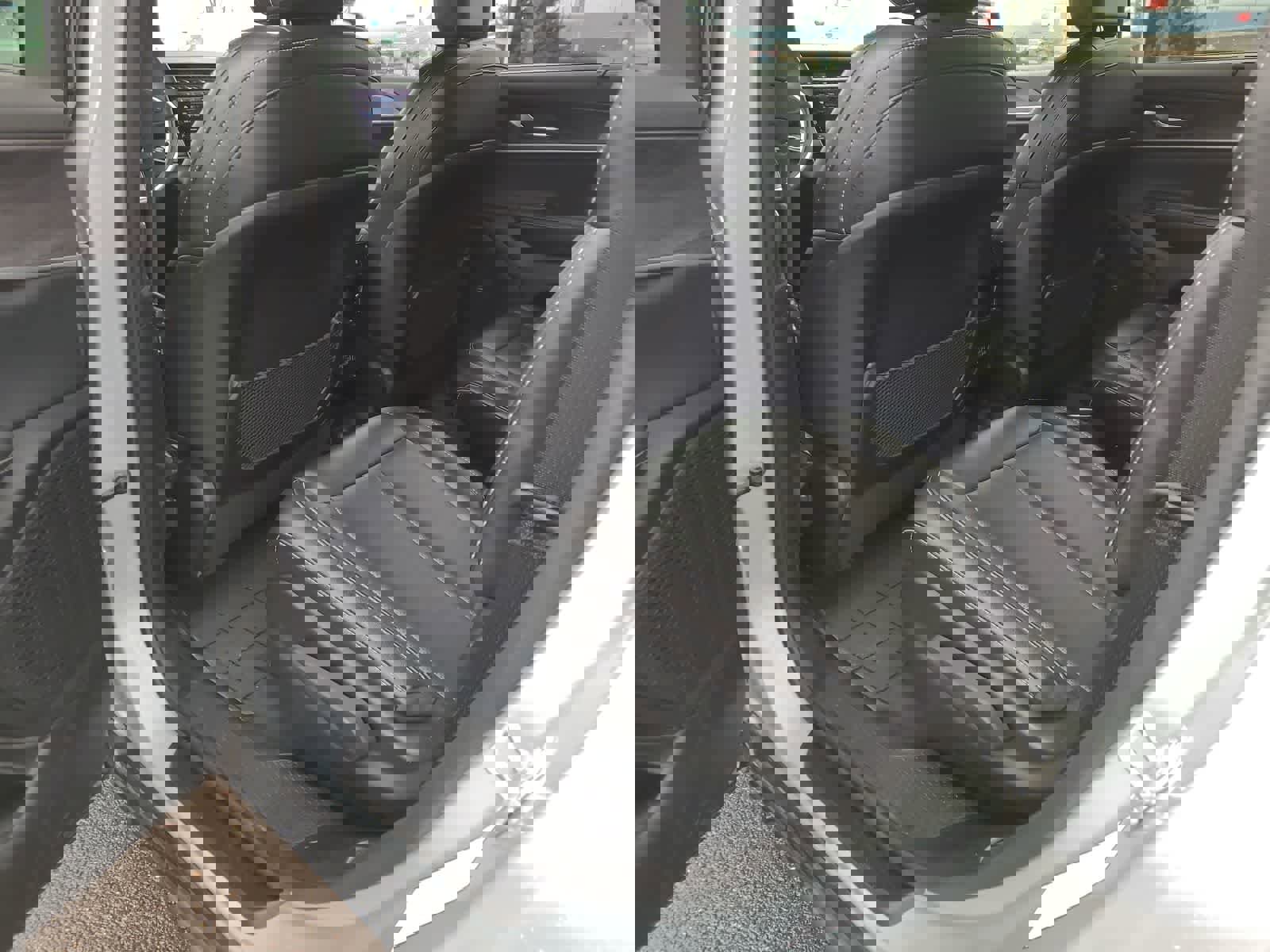 Used 2024 Jeep Grand Cherokee L Limited w/ Luxury Tech Group II image 20