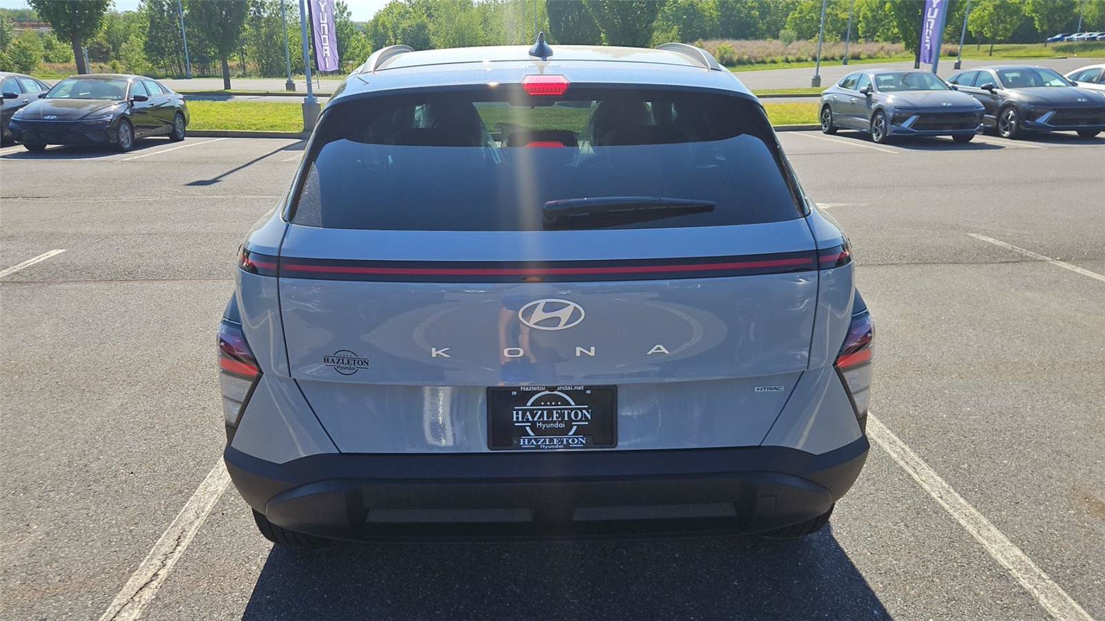 New 2026 Hyundai Kona SEL Sport AWD/4WD image 6
