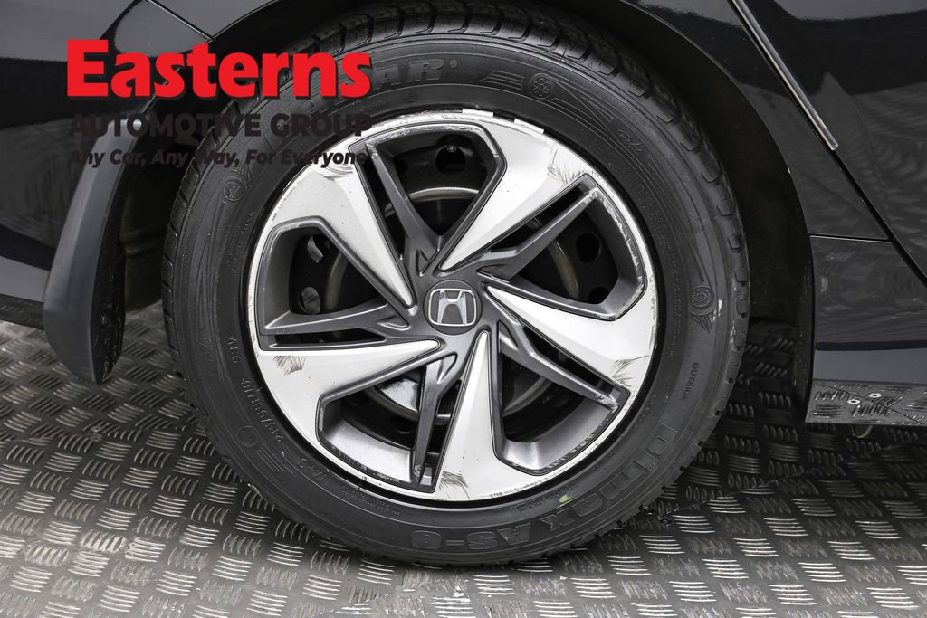Used 2020 Honda Civic LX image 29