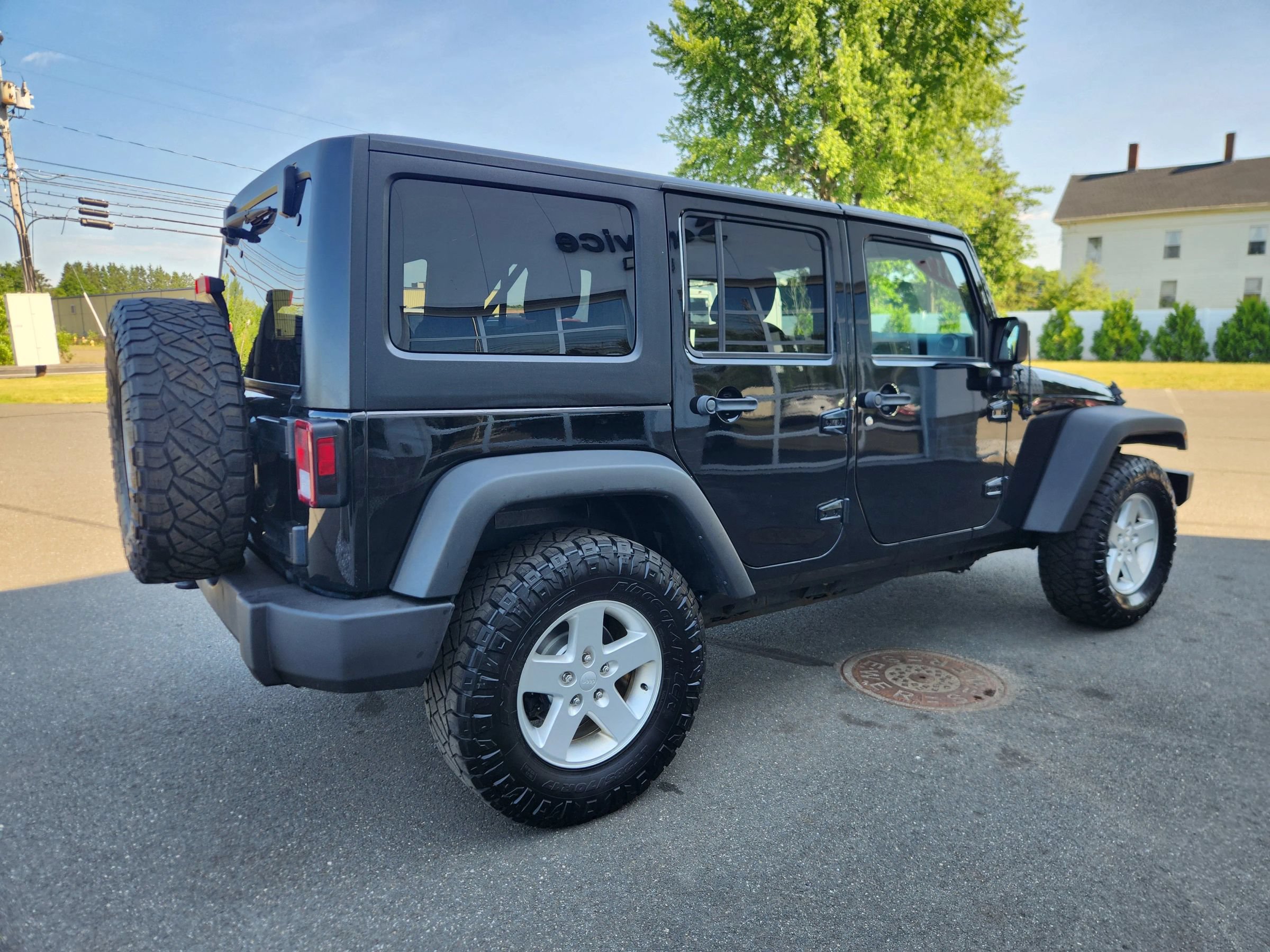Used 2017 Jeep Wrangler Unlimited Sport w/ Quick Order Package 24S AWD/4WD image 15