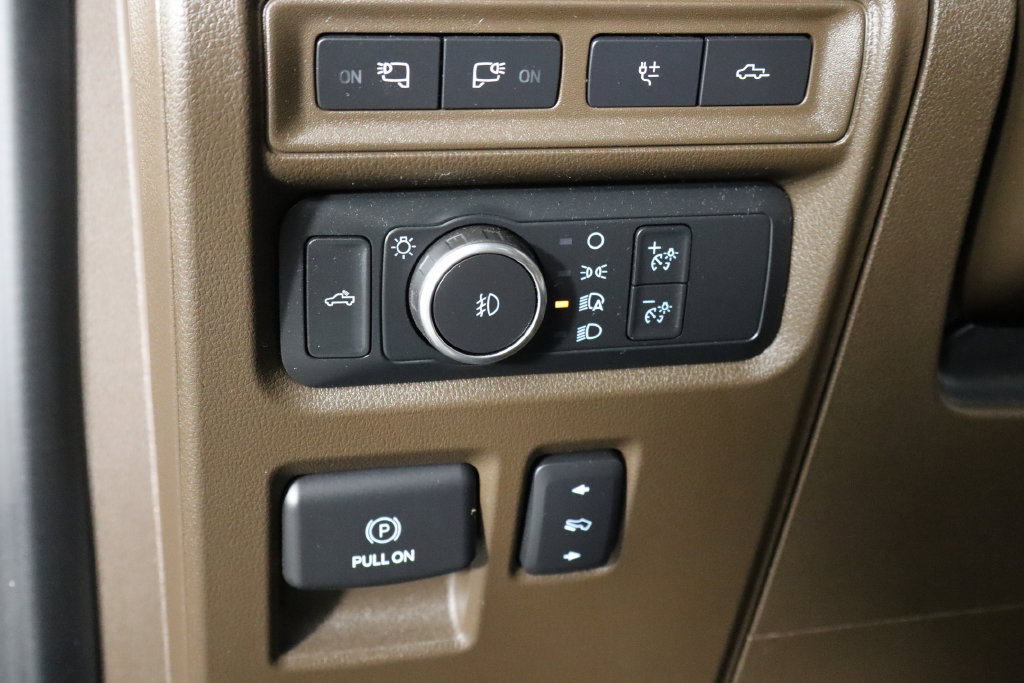 Used 2021 Ford F150 King Ranch w/ Equipment Group 601A High AWD/4WD image 22