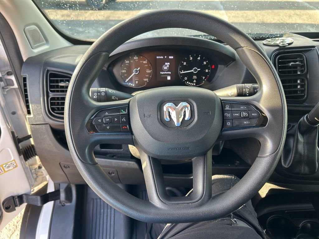 Used 2025 RAM ProMaster 2500 w/ Convenience Group image 15