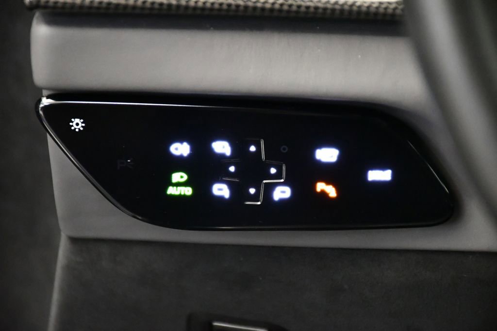 Used 2023 Ferrari Purosangue image 26