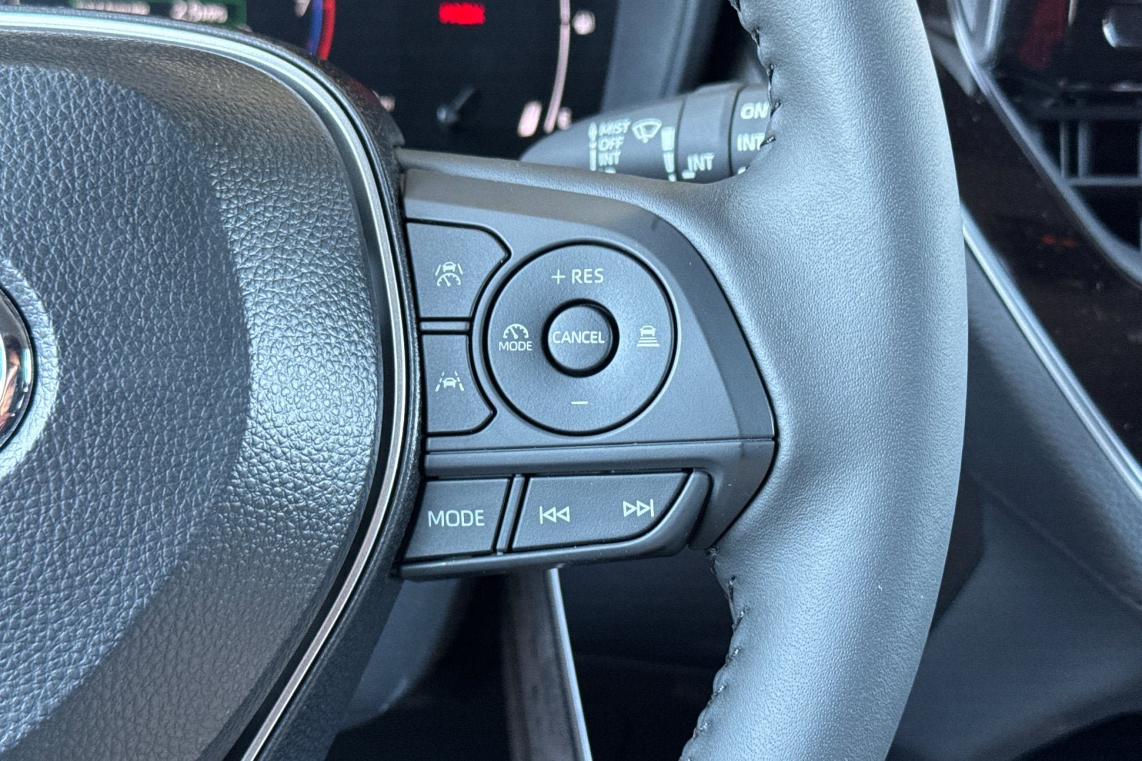 New 2026 Toyota Corolla Cross LE FWD image 26