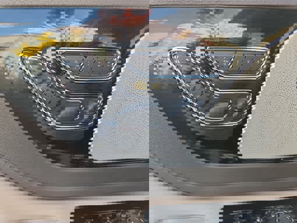 Used 2023 Lincoln Aviator Reserve w/ Equipment Group 201A image 20