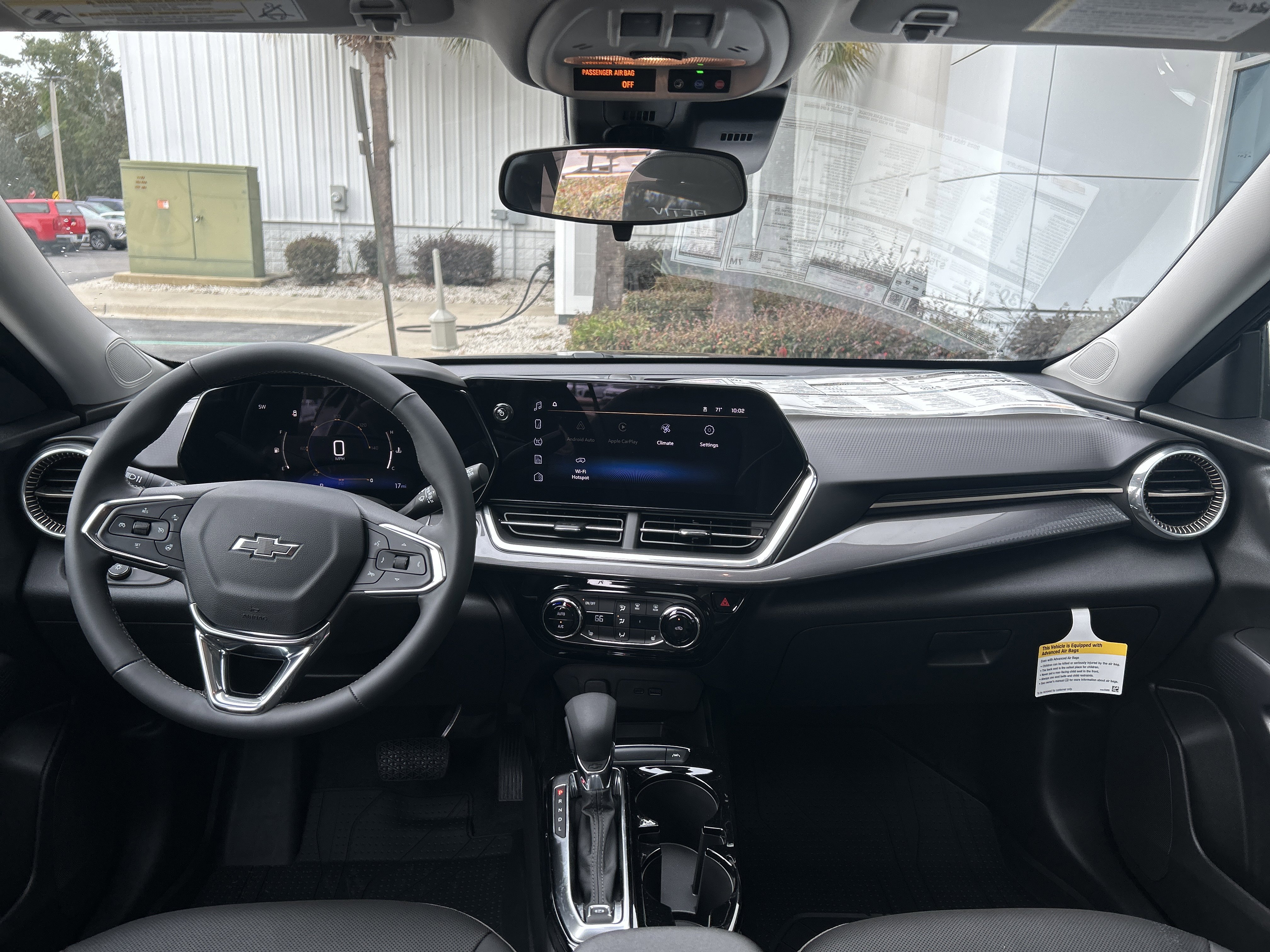 New 2025 Chevrolet Trax ACTIV w/ Sunroof Package image 29