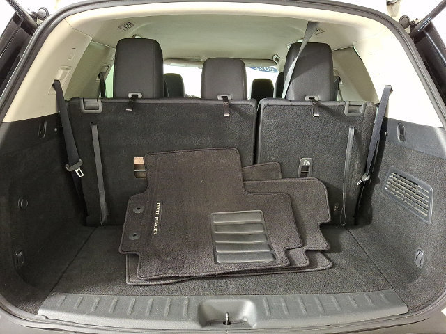Used 2022 Nissan Pathfinder SV AWD/4WD image 30