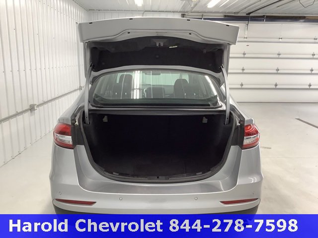 Used 2020 Ford Fusion SE image 5