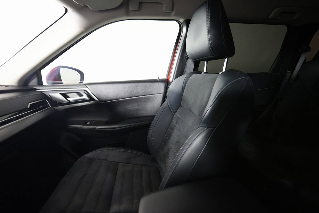 Used 2022 Mitsubishi Outlander SE image 37