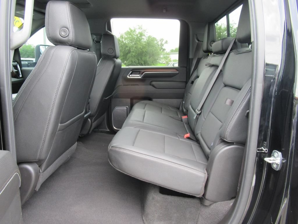 Used 2024 GMC Sierra 2500 Denali w/ Denali Reserve Package AWD/4WD image 38