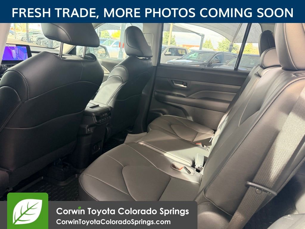 Used 2026 Toyota Grand Highlander XLE AWD/4WD image 10