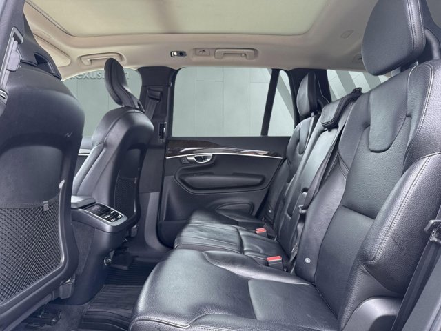 Used 2019 Volvo XC90 T6 Momentum w/ Protection Package Premier AWD/4WD image 11