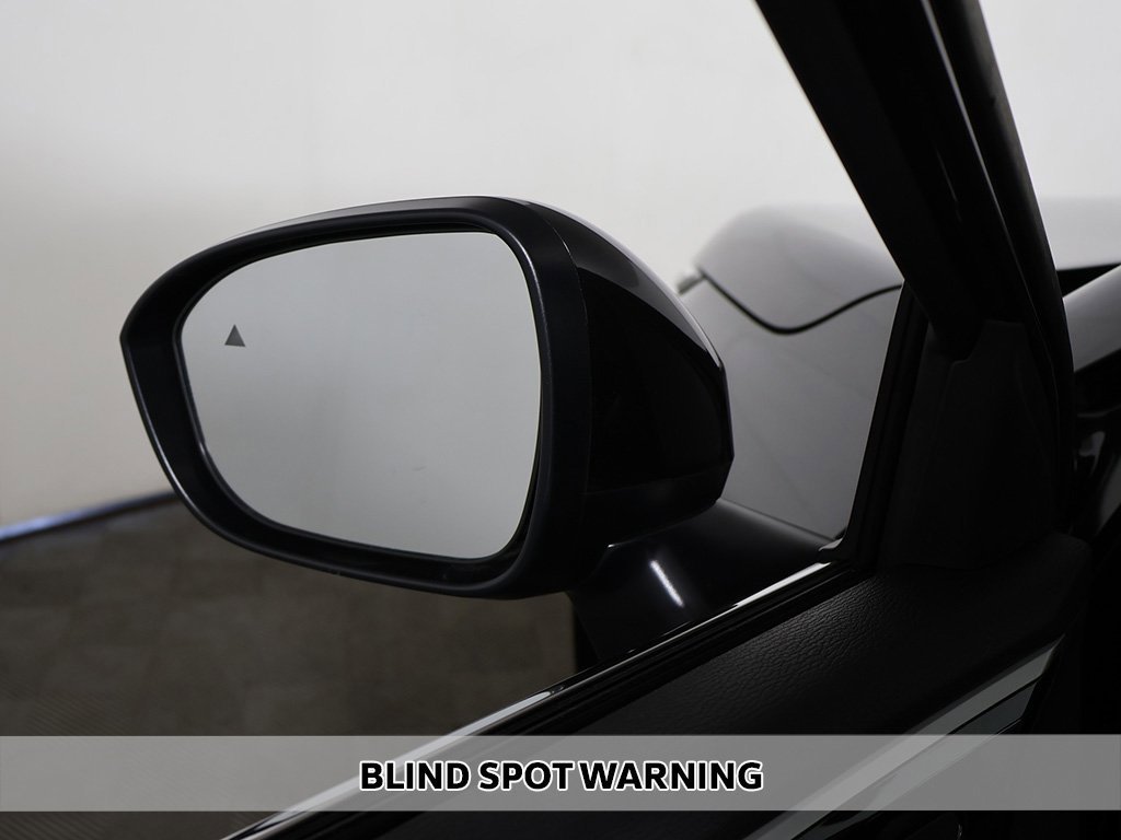 New 2025 Mitsubishi Outlander SE image 7