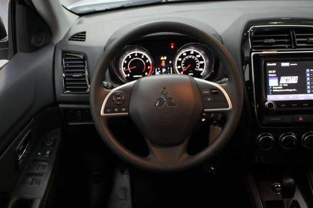 New 2026 Mitsubishi Outlander Sport ES image 21