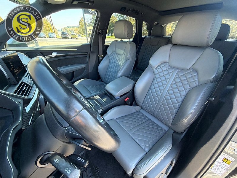 Used 2018 Audi SQ5 Premium Plus w/ S Sport Package AWD/4WD image 12