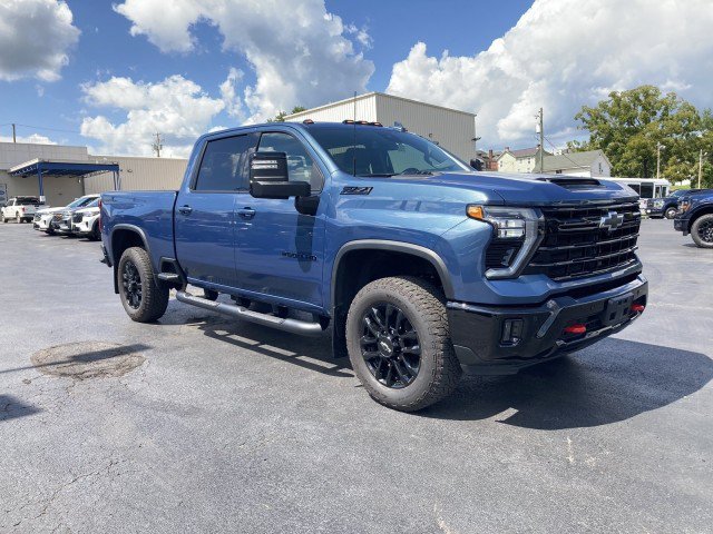 Used 2025 Chevrolet Silverado 2500 LTZ w/ Trail Boss Package AWD/4WD image 14
